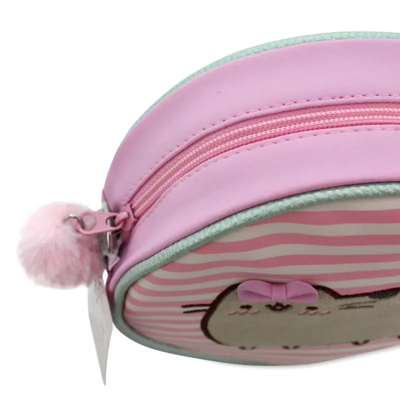 Pusheen Bow vanity case product photo
