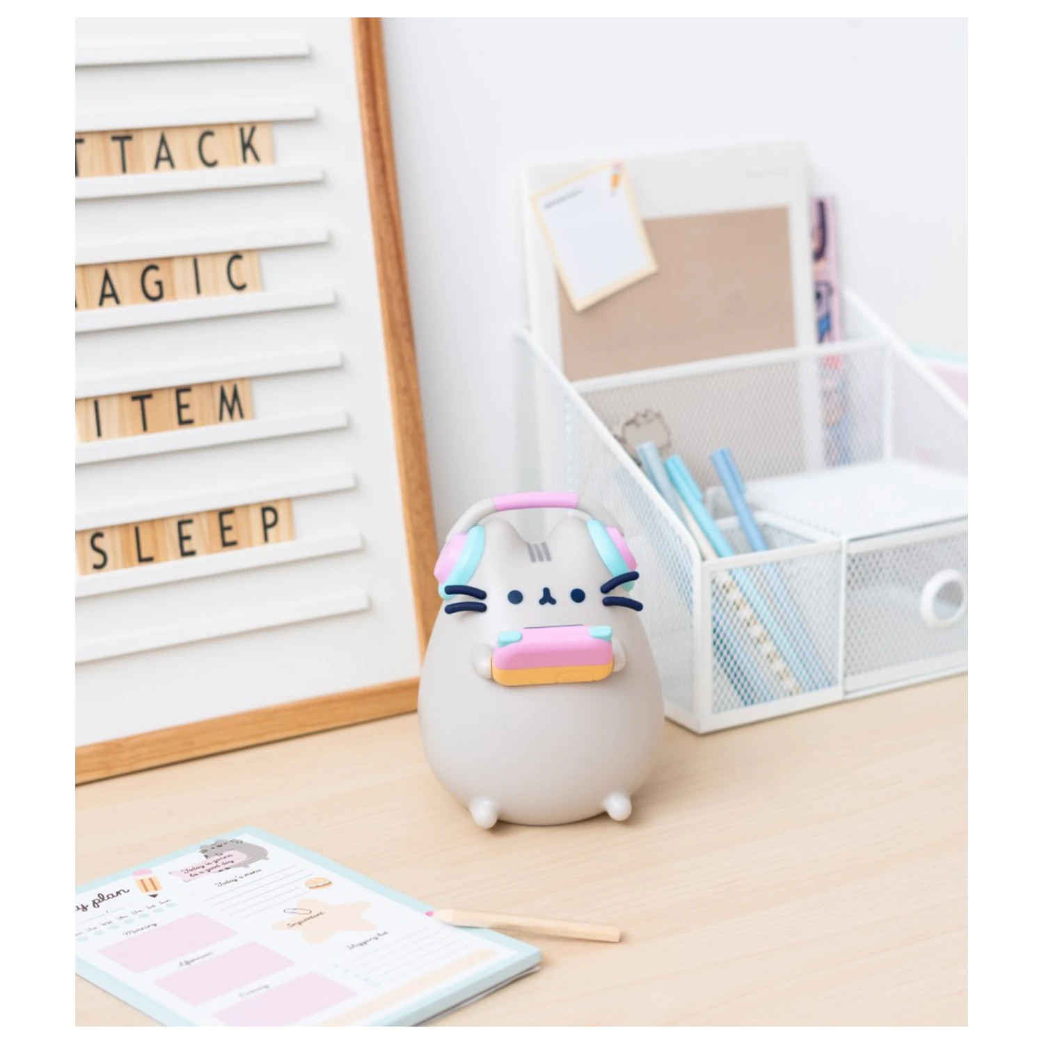 Pusheen Gamer lamp product photo
