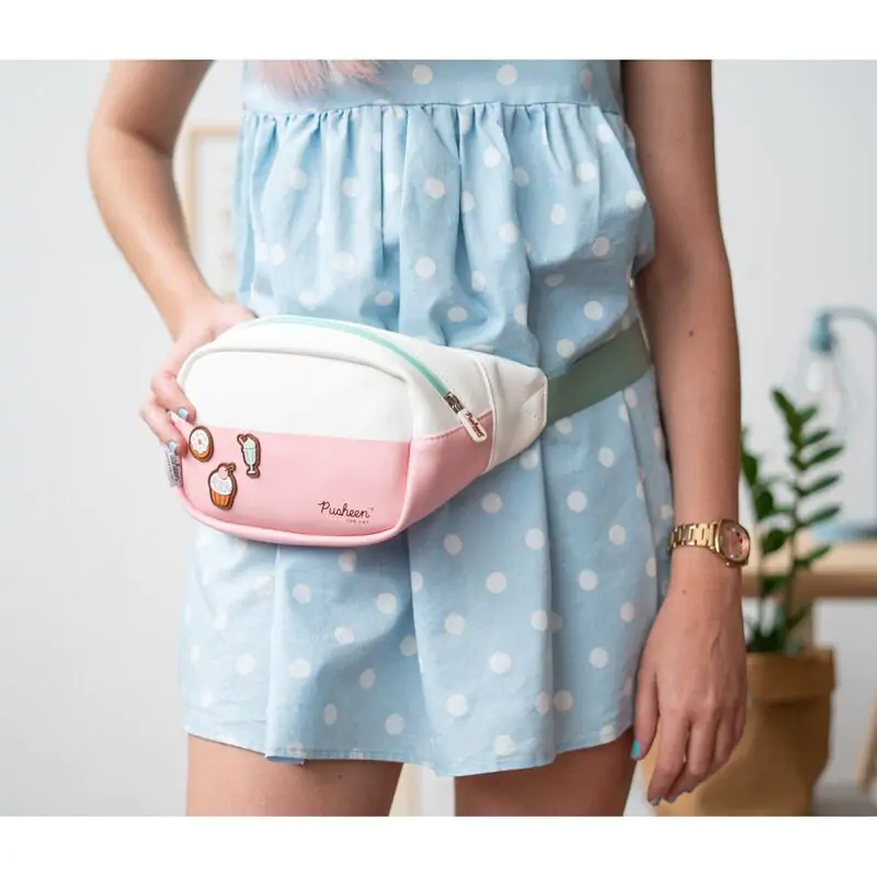 Pusheen belt pouch product photo