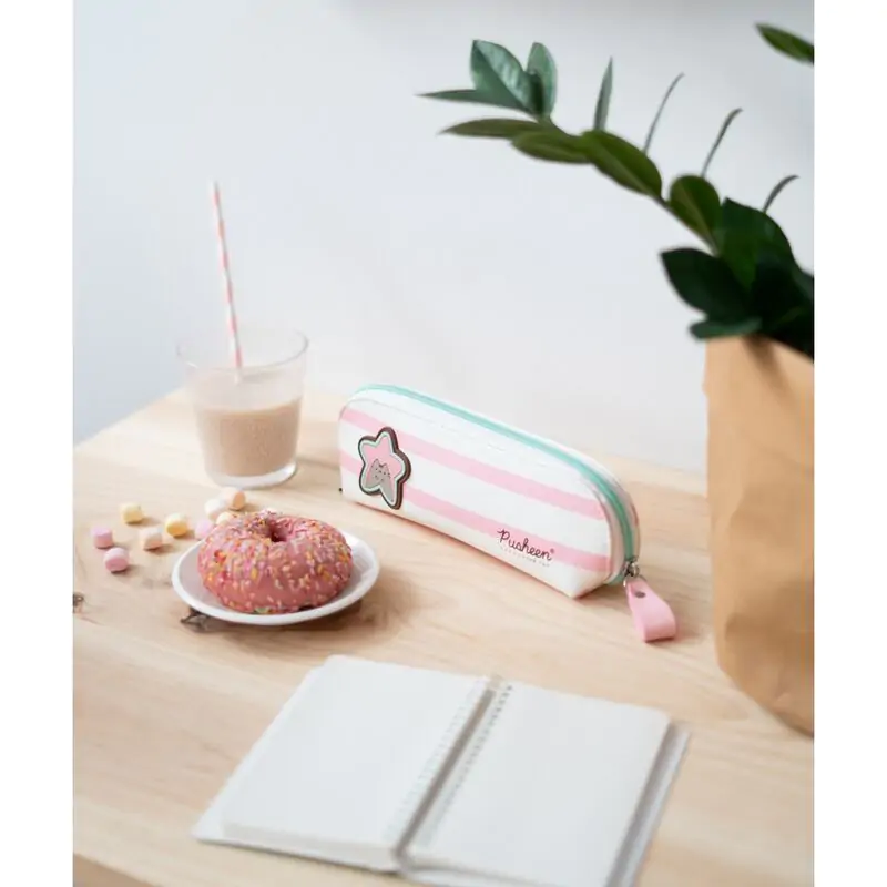 Pusheen pencil case product photo