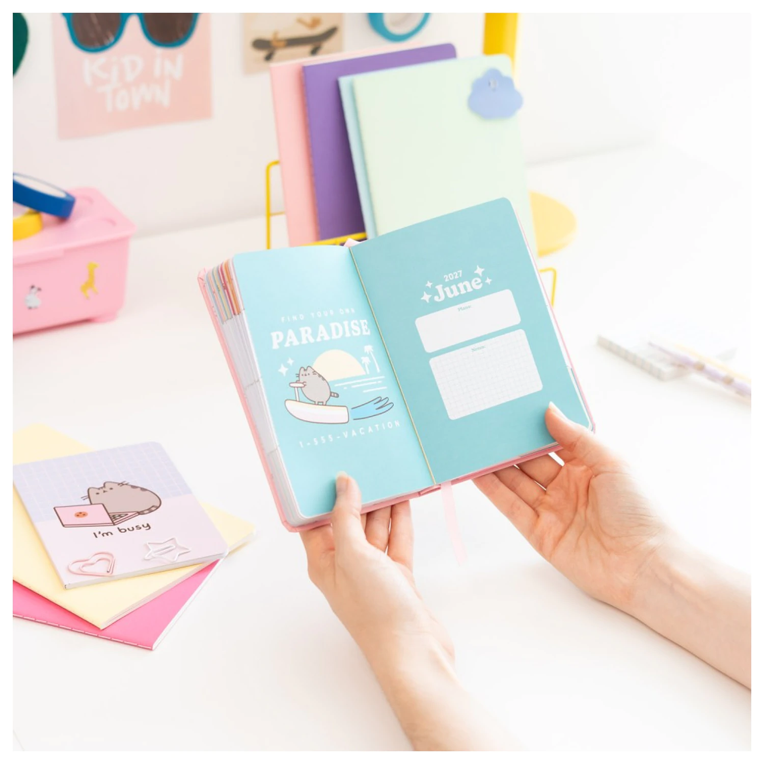 Pusheen Academic Planner Tropical Vacation 2026/27 A6 *English Version* product photo