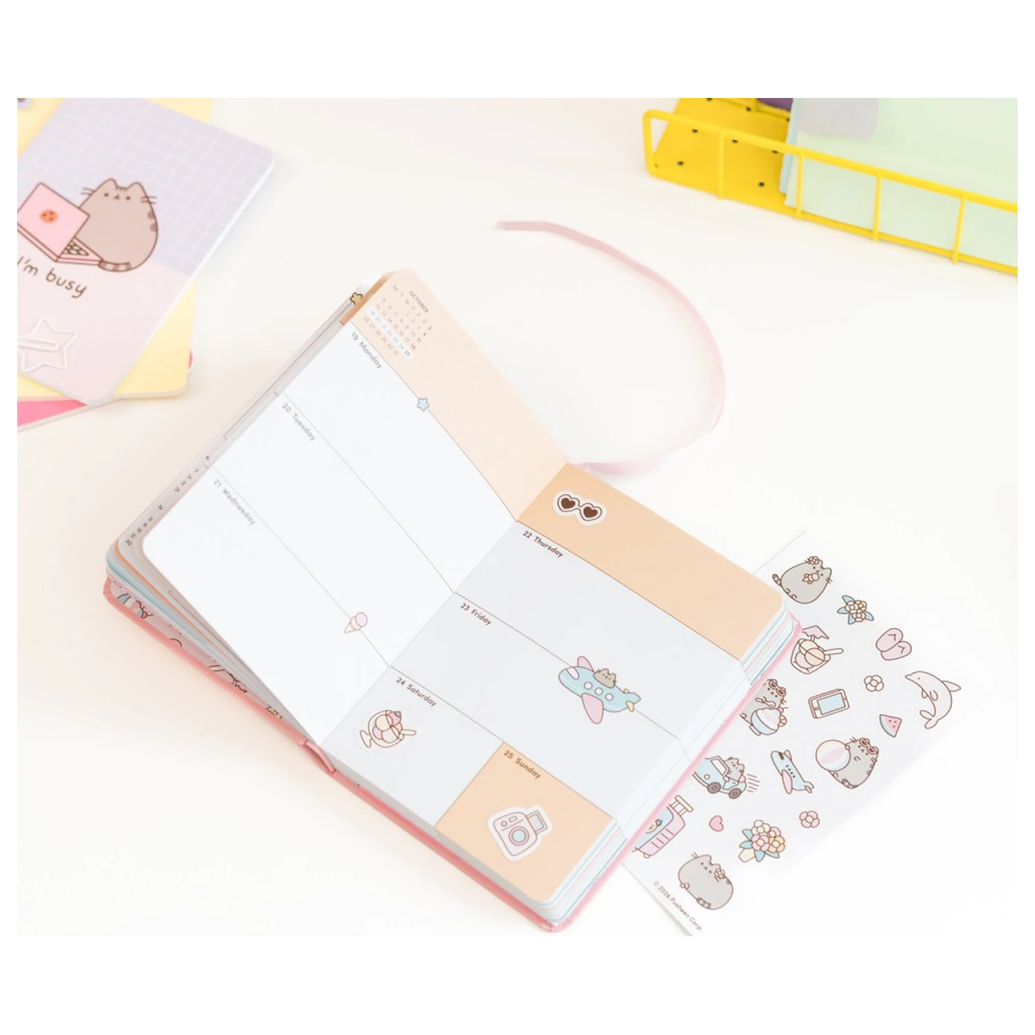 Pusheen Academic Planner Tropical Vacation 2026/27 A6 *English Version* product photo