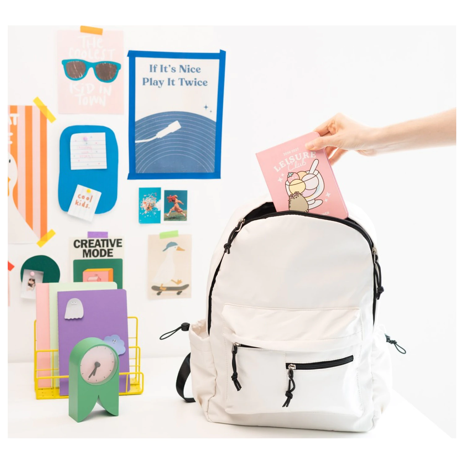 Pusheen Academic Planner Tropical Vacation 2026/27 A6 *English Version* product photo