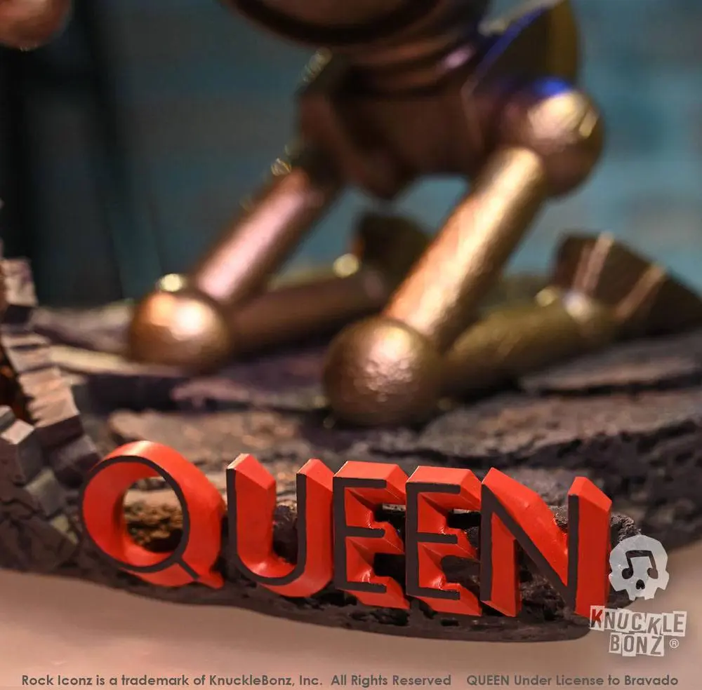 Queen 3D Vinyl Statue Queen Robot (News of the World) 20 x 21 x 24 cm product photo