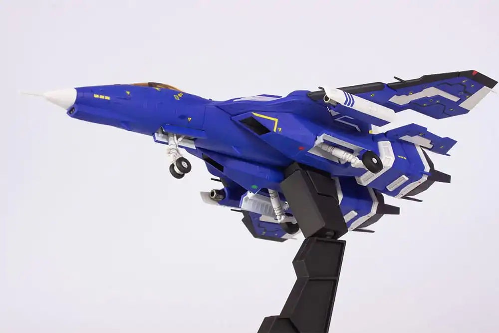 Raiden V Director´s Cut Plastic Model Kit 1/100 FT-00004A Azuma 2P Color Ver. 18 cm product photo