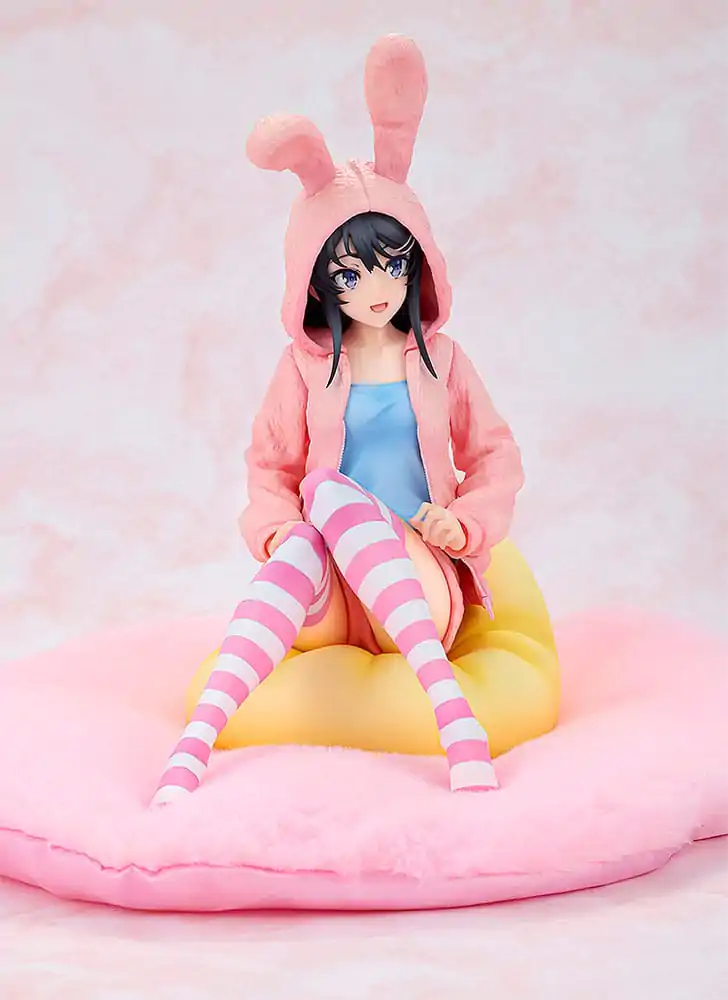 Rascal Does Not Dream of a Knapsack Kid PVC Statue 1/7 Mai Sakurajima Hoodie Look Rabbit Ears Ver. Popular Edition 18 cm product photo