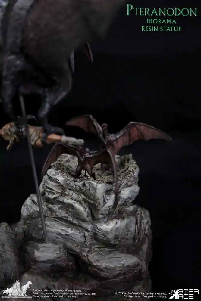 Ray Harryhausen Diorama 1/8 Pteranodon 22 cm  product photo