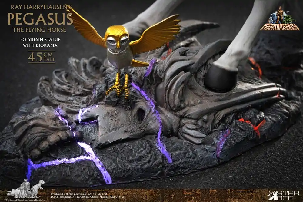 Ray Harryhausen Statue Pegasus: The Flying Horse 2.0 Deluxe Version 45 cm termékfotó