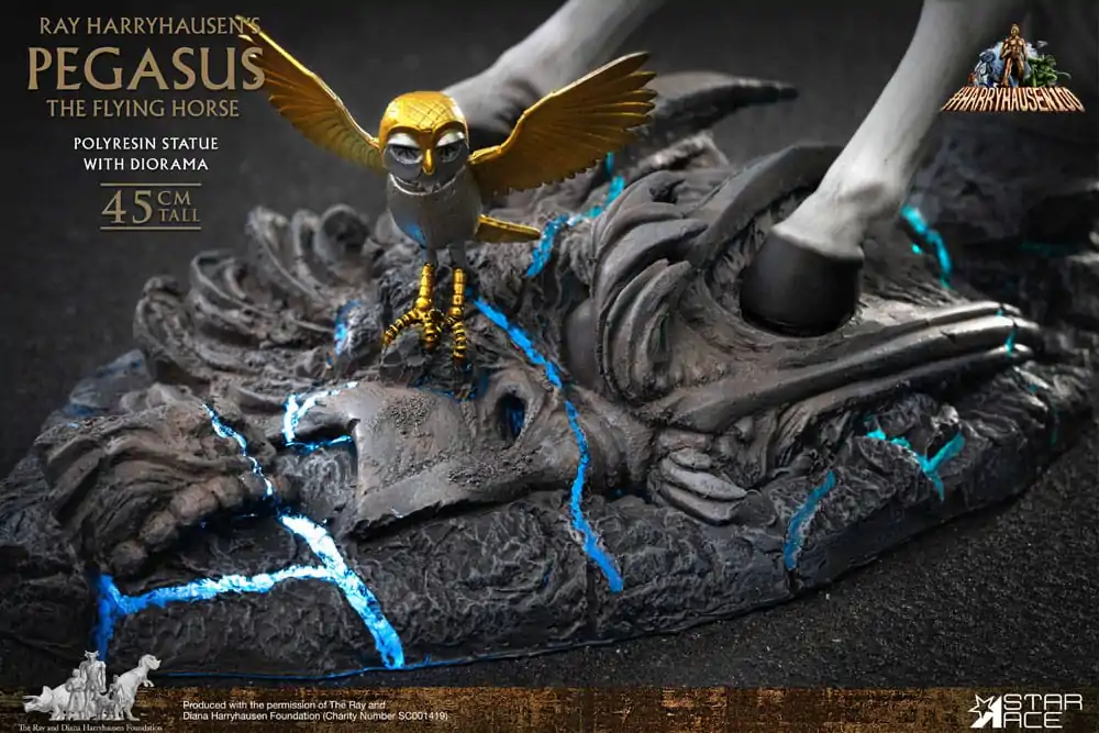 Ray Harryhausen Statue Pegasus: The Flying Horse 2.0 Deluxe Version 45 cm termékfotó