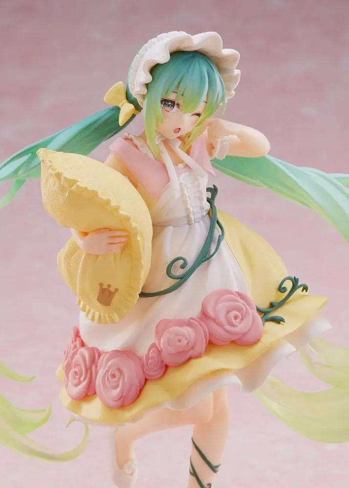 Hatsune Miku PVC Statue Hatsune Miku Wonderland Figure Sleeping Beauty product photo