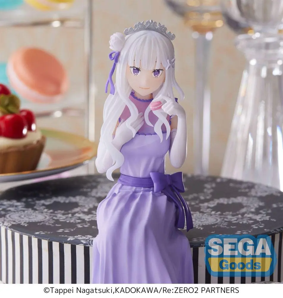 Re:Zero - Starting Life in Another World: Lost in Memories PM Perching PVC Statue Emilia (Dressed-Up Party) 14 cm product photo