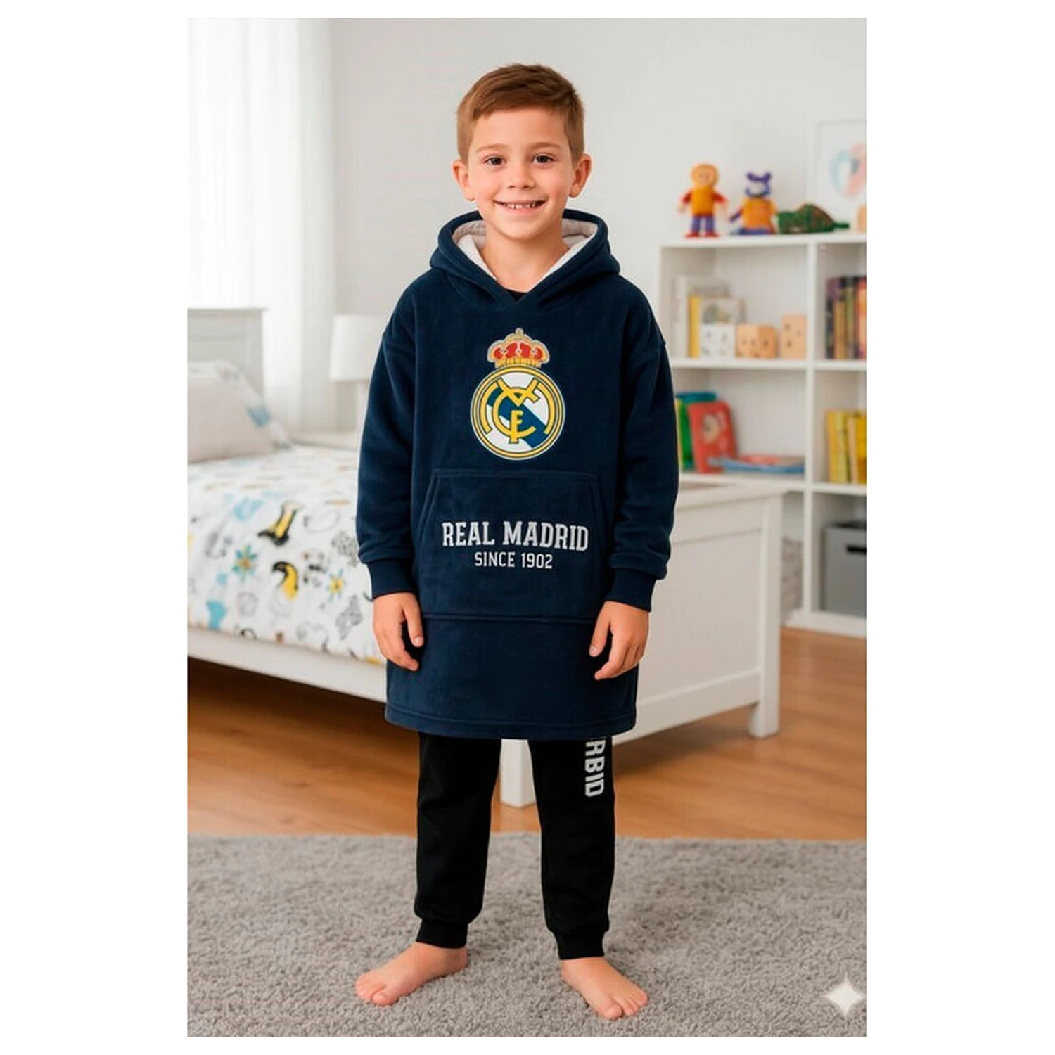 Real Madrid oversize sweatshirt coat kids product photo