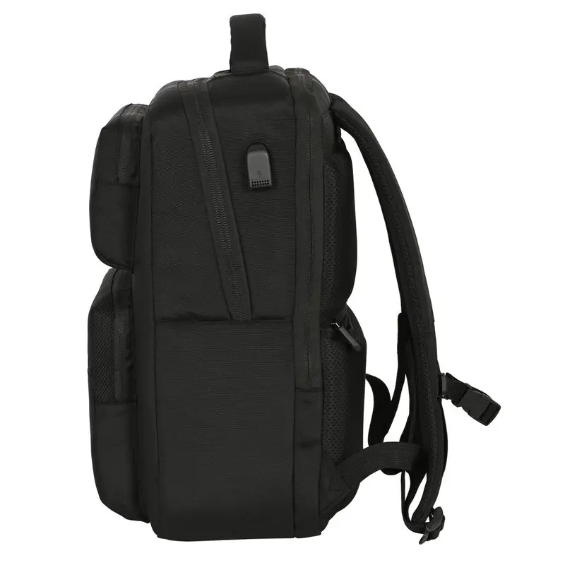 Real Madrid premium backpack 44cm termékfotó