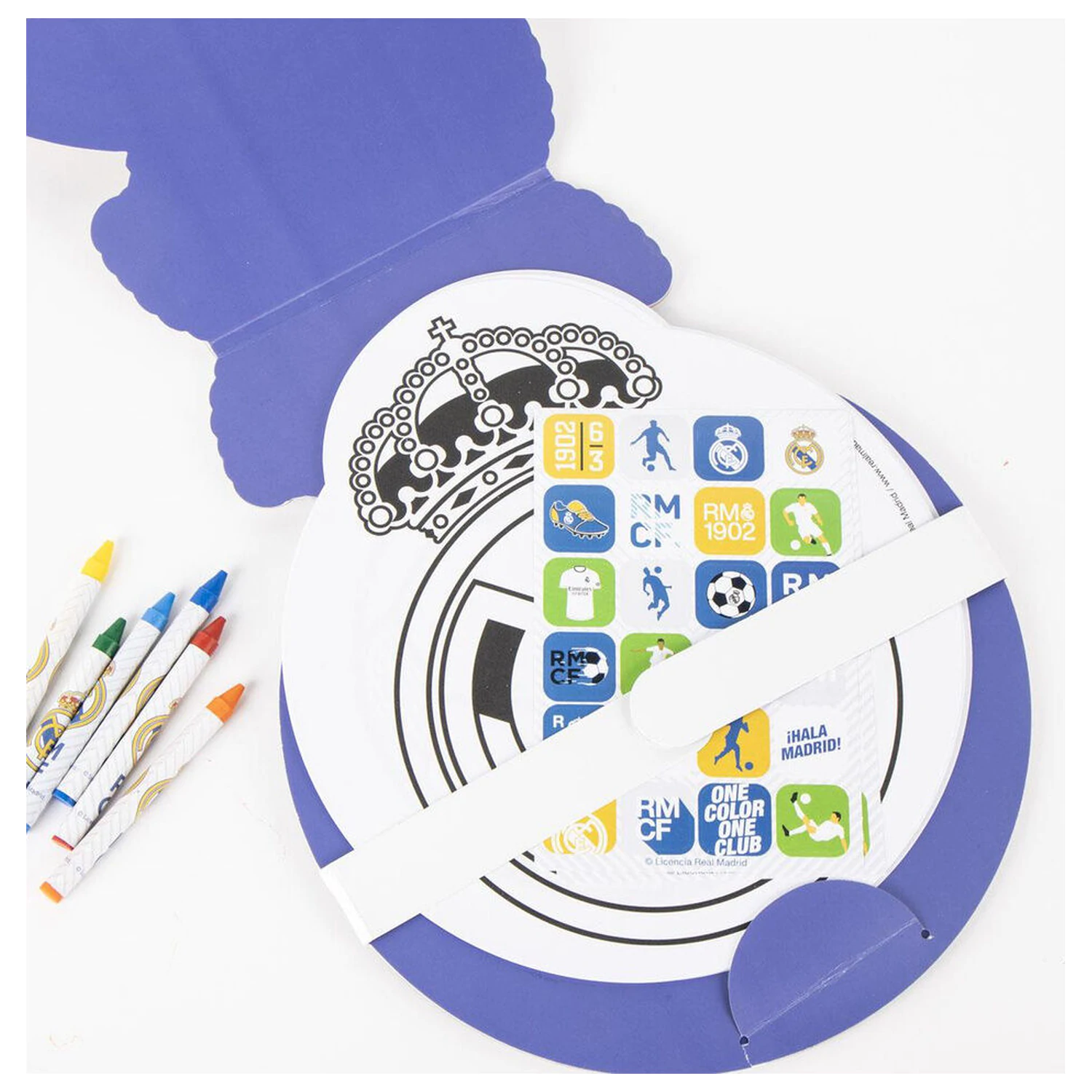 Real Madrid Colouring activity book  product photo