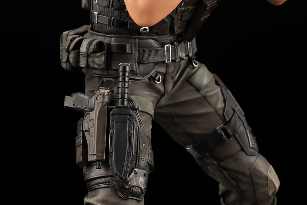 Resident Evil: Vendetta Statue 1/6 Chris Redfield 28 cm termékfotó