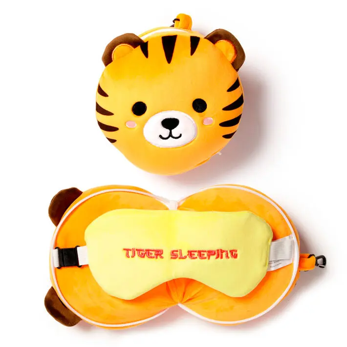 Relaxeazzz Adoramals Tiger travel pillow and eye mask termékfotó