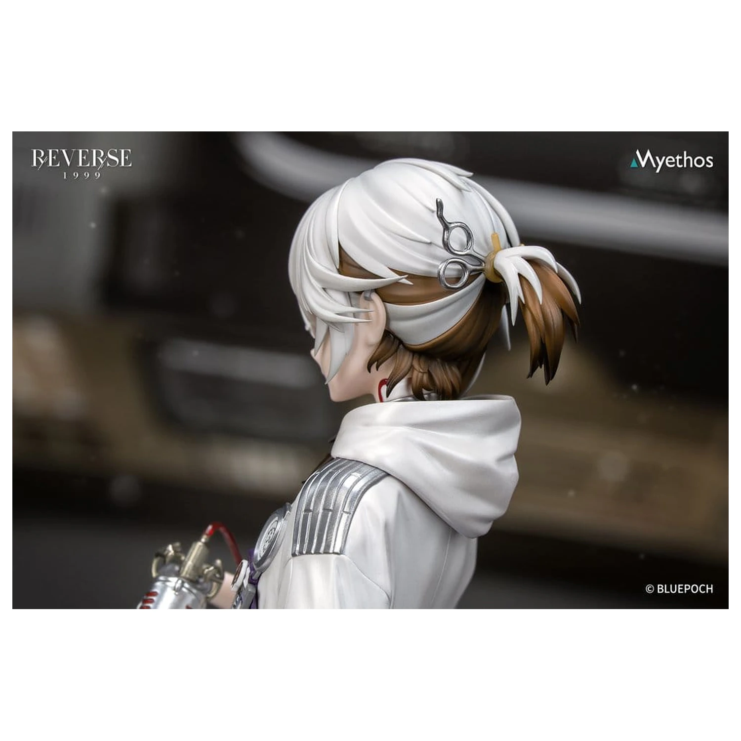Reverse: 1999 Gift+ PVC Figure Medicine Pocket 23 cm product photo