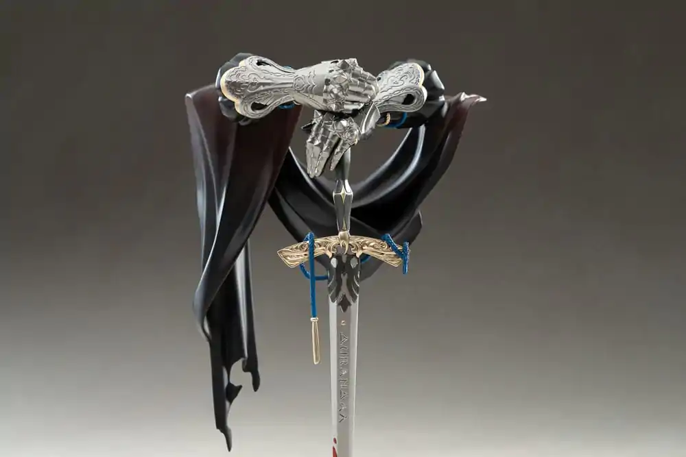 Reverse: 1999 Limepie Series PVC Statue Knight 17 cm product photo