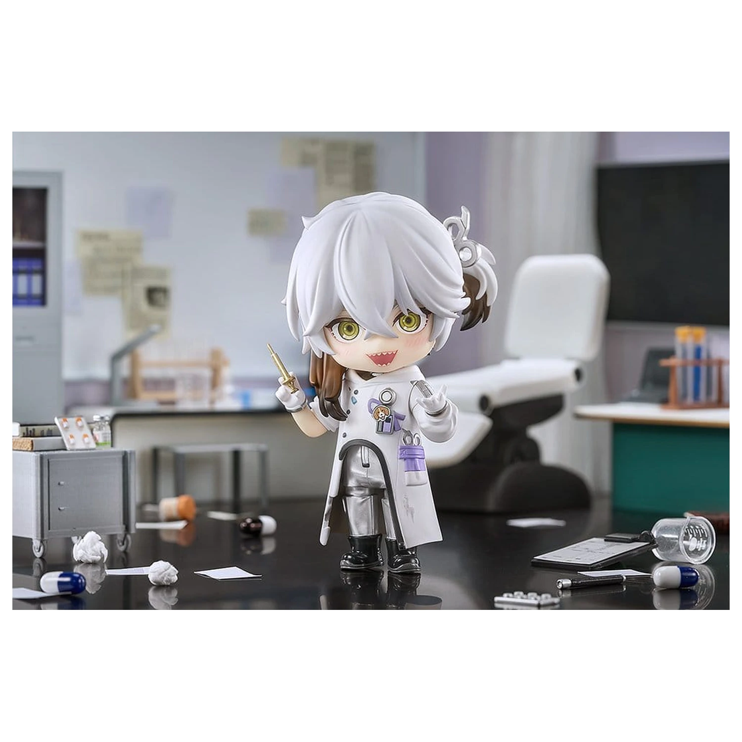 Reverse: 1999 Nendoroid Action Figure Medicine Pocket 10 cm product photo