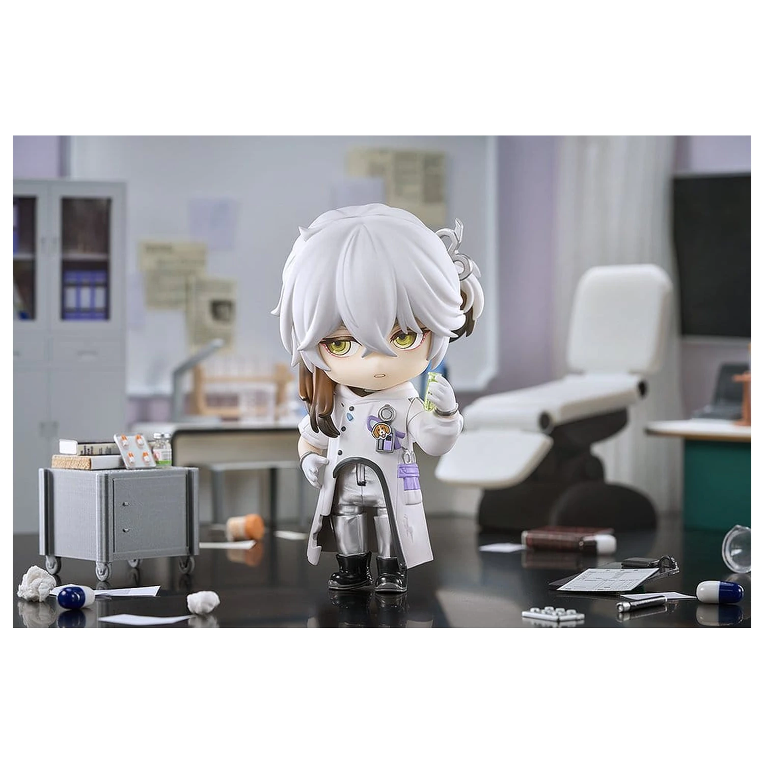 Reverse: 1999 Nendoroid Action Figure Medicine Pocket 10 cm product photo