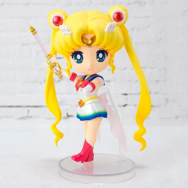 Sailor Moon Eternal Super Sailor Moon articulated figure 9cm product photo