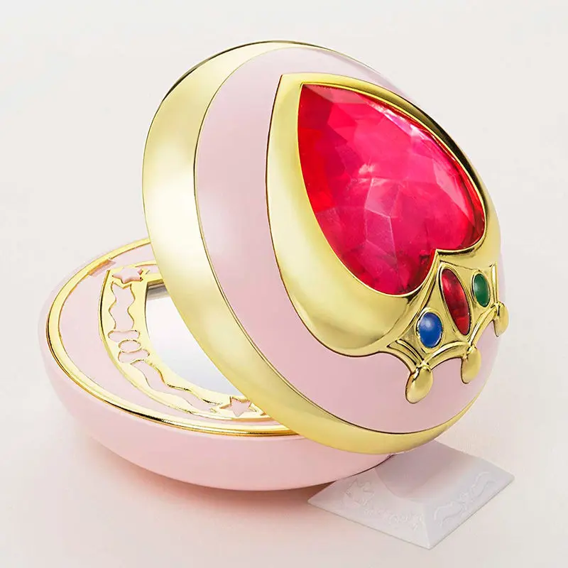 Sailor Moon Proplica Sailor Chibi Moon Prism Heart Compact replica product photo