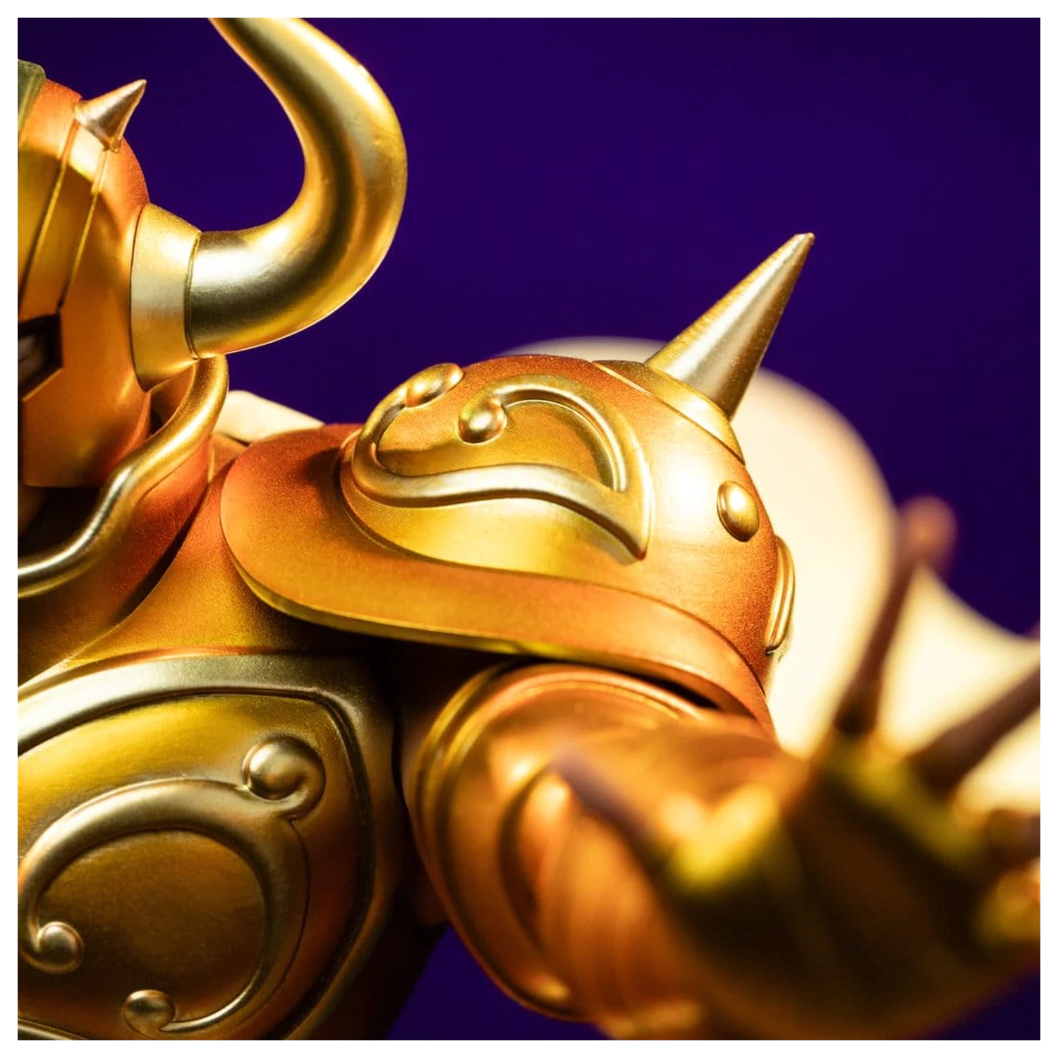 Saint Seiya Art Scale Statue 1/10 Taurus Aldebaran 30 cm product photo