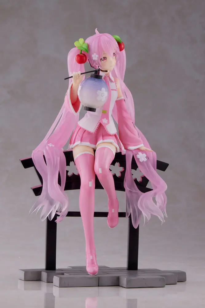 Sakura Miku AMP+ PVC Statue Sakura Lantern Ver. 20 cm product photo