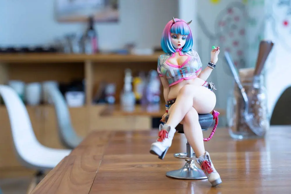 Sculptor Original PVC Statue Katie Moon's Trick or Treat by Yoshiki Fujimoto 19 cm product photo