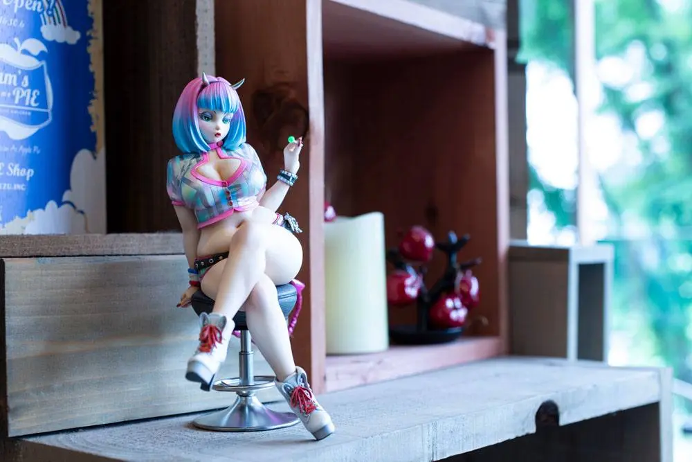 Sculptor Original PVC Statue Katie Moon's Trick or Treat by Yoshiki Fujimoto 19 cm product photo