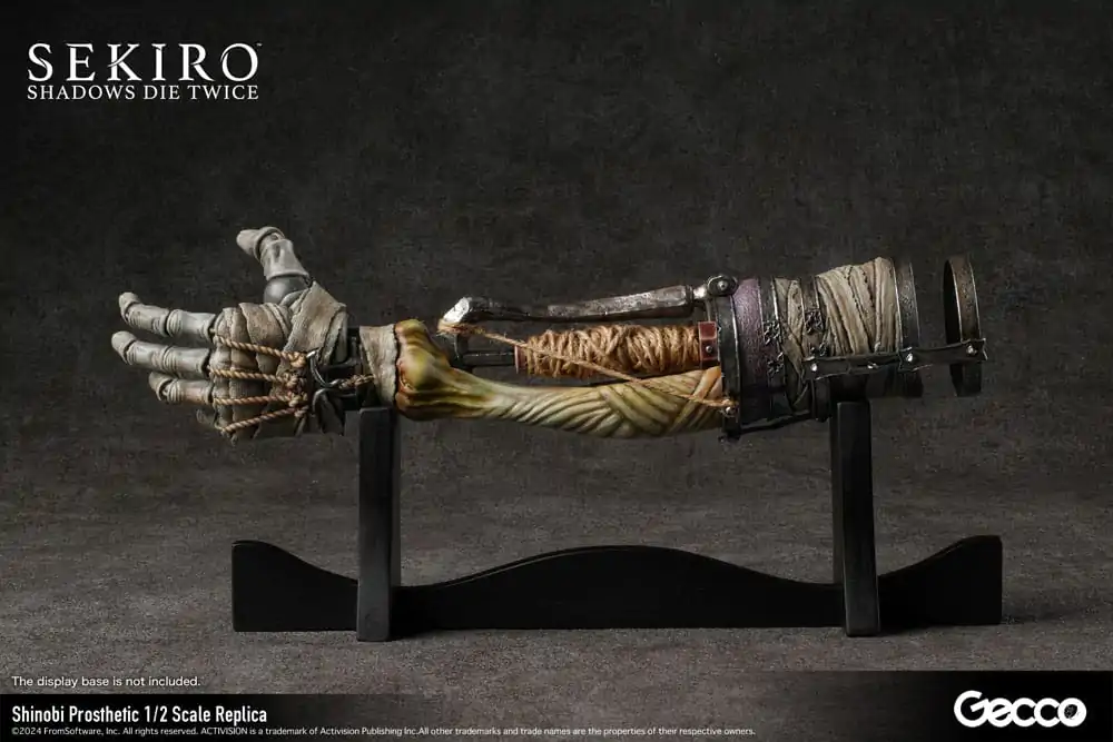 Sekiro: Shadows Die Twice Replica 1/2 Shinobi Prosthetic 32 cm termékfotó