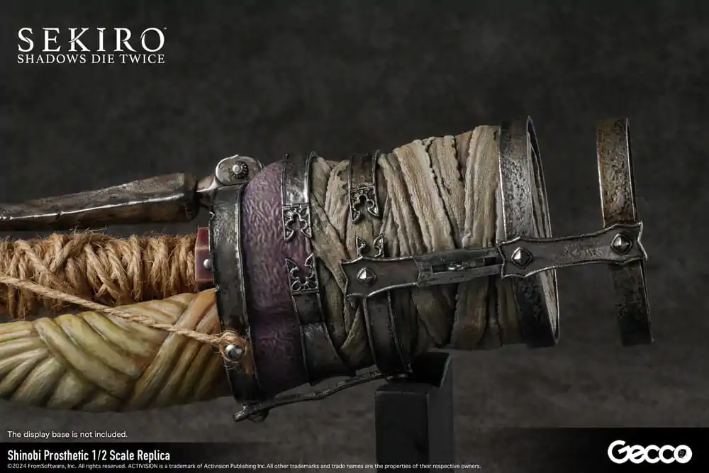 Sekiro: Shadows Die Twice Replica 1/2 Shinobi Prosthetic 32 cm termékfotó