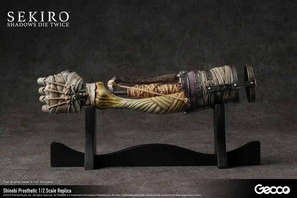 Sekiro: Shadows Die Twice Replica 1/2 Shinobi Prosthetic 32 cm termékfotó