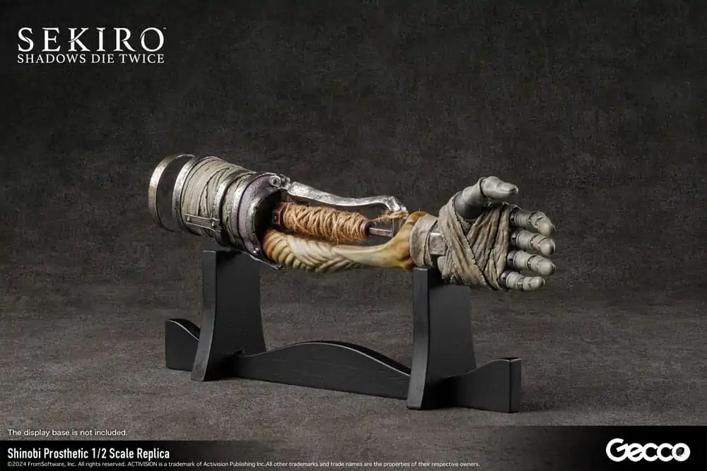 Sekiro: Shadows Die Twice Replica 1/2 Shinobi Prosthetic 32 cm termékfotó