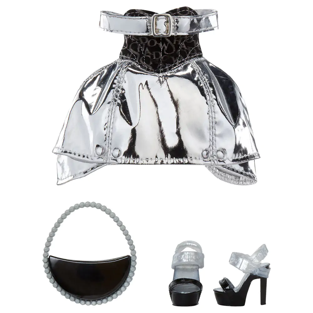 Shadow High Luna doll product photo