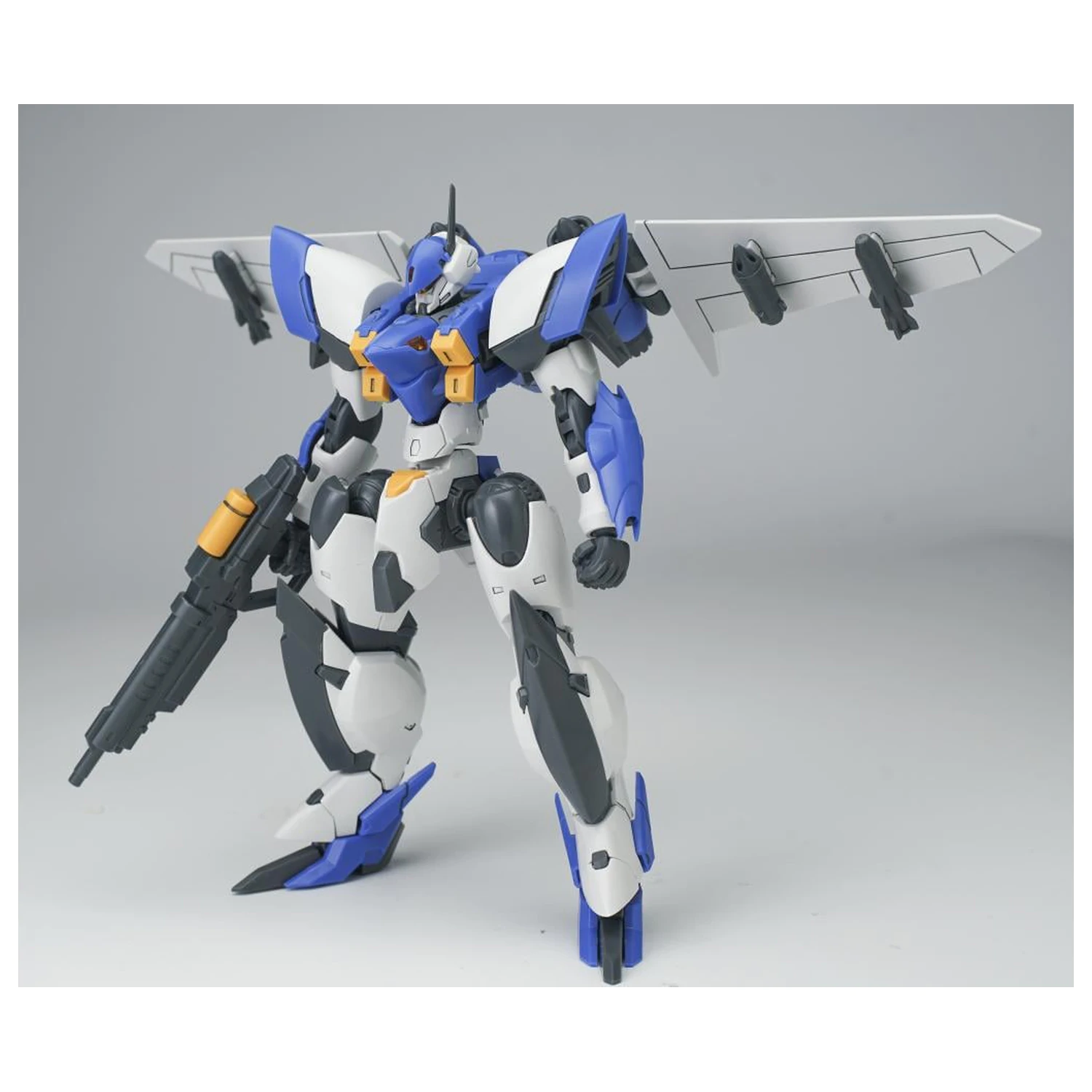 SHEIK MAINLAND Ultra Action Trooper Yun Que Blue Model Kit 1/144 product photo
