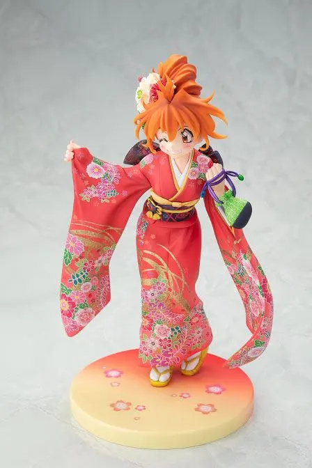 Slayers PVC Statue 1/7 Lina Inverse Kimono Ver. 25 cm product photo