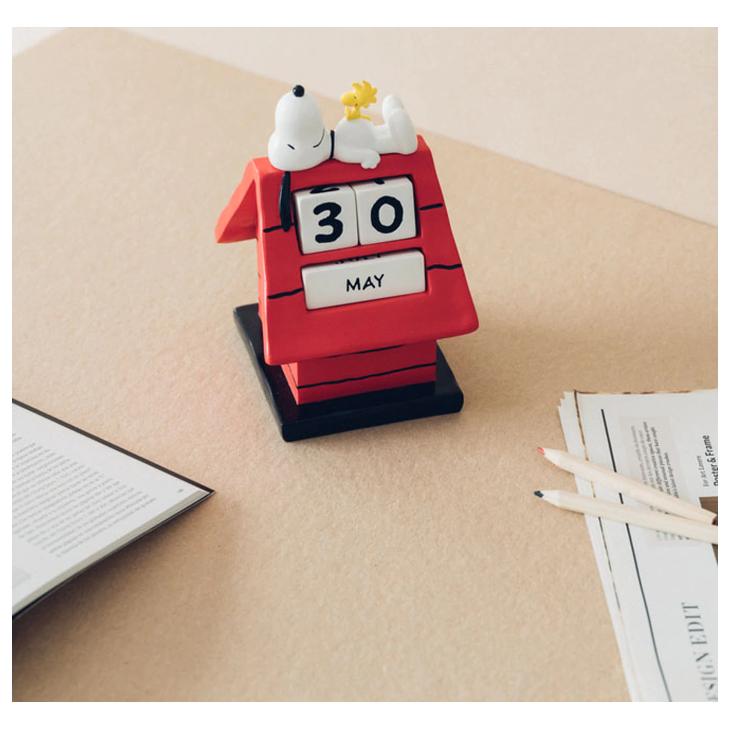 Snoopy Doghouse 3D perpetual calendar product photo