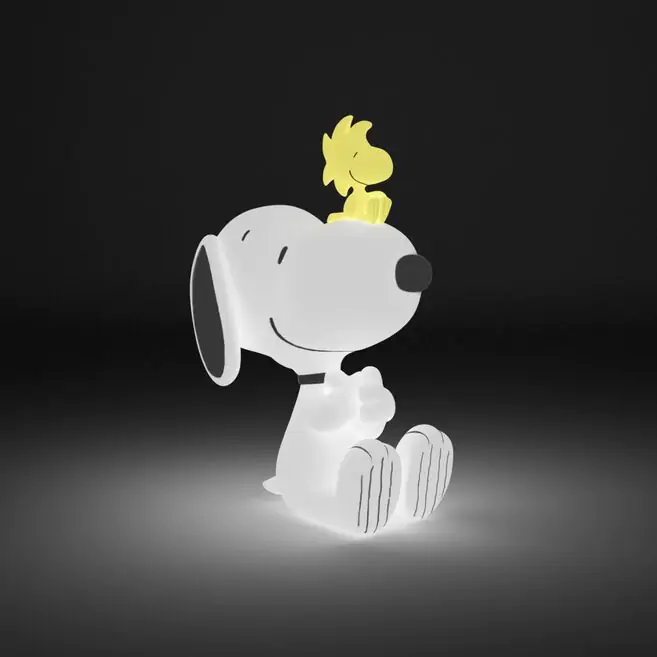 Snoopy lamp product photo