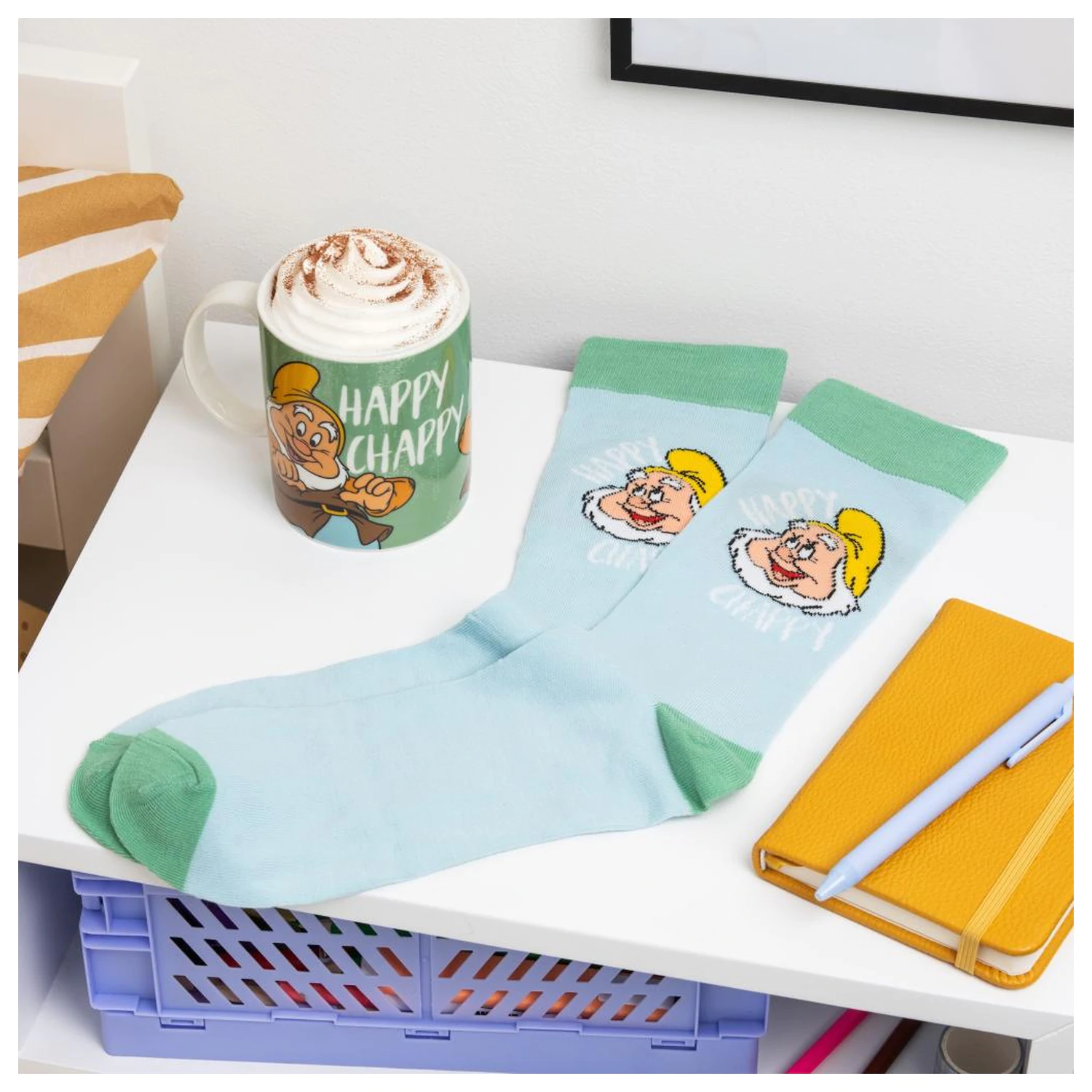 Snow White Happy Mug and Socks product photo