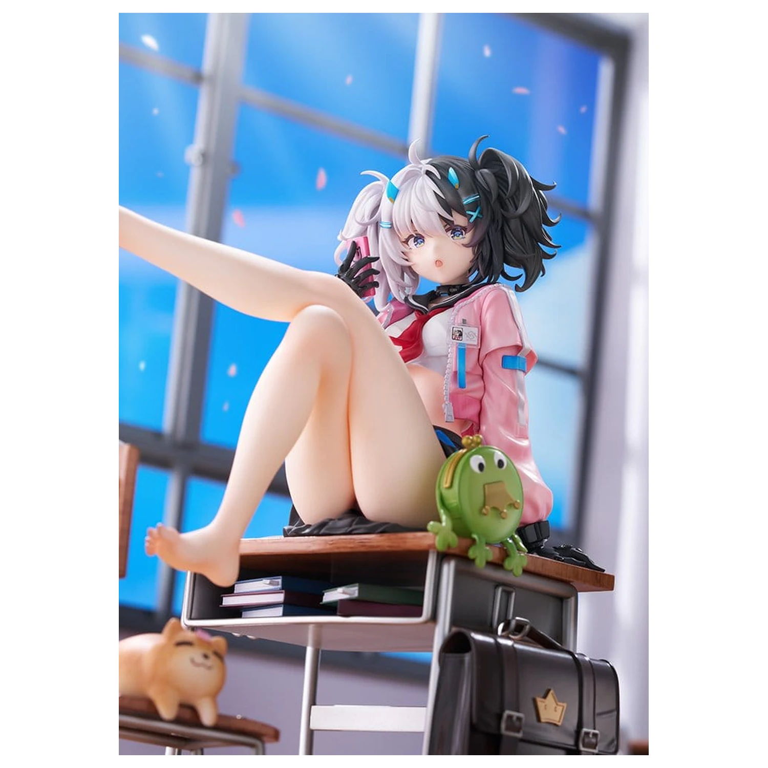 Snowbreak: Containment Zone PVC Figure 1/7 Eatchel - The Cub [Overdue Radiance] 23 cm product photo