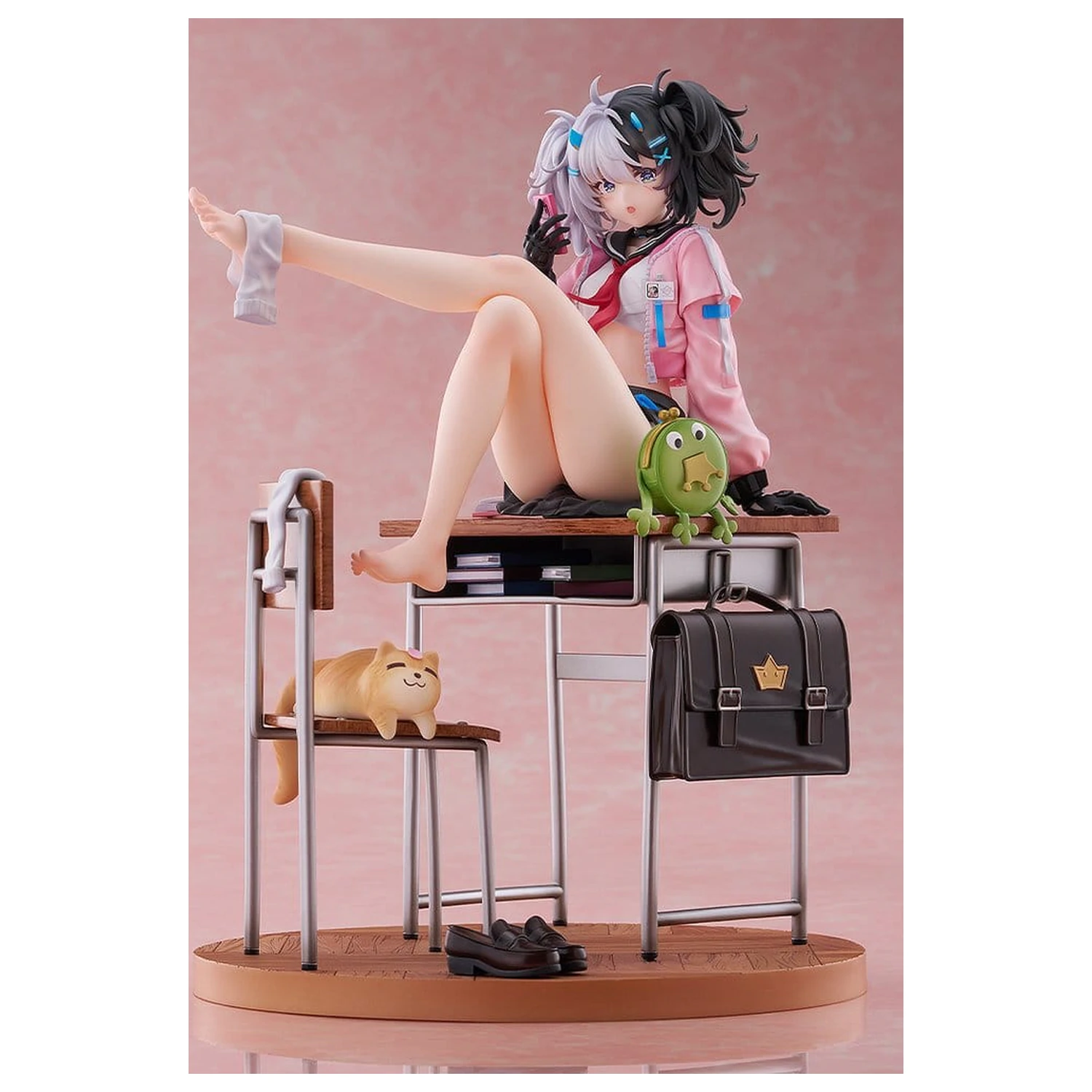 Snowbreak: Containment Zone PVC Figure 1/7 Eatchel - The Cub [Overdue Radiance] 23 cm product photo