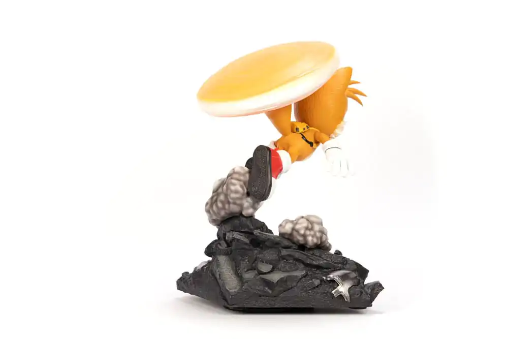 Sonic the Hedgehog 2 Statue Tails Standoff 32 cm termékfotó