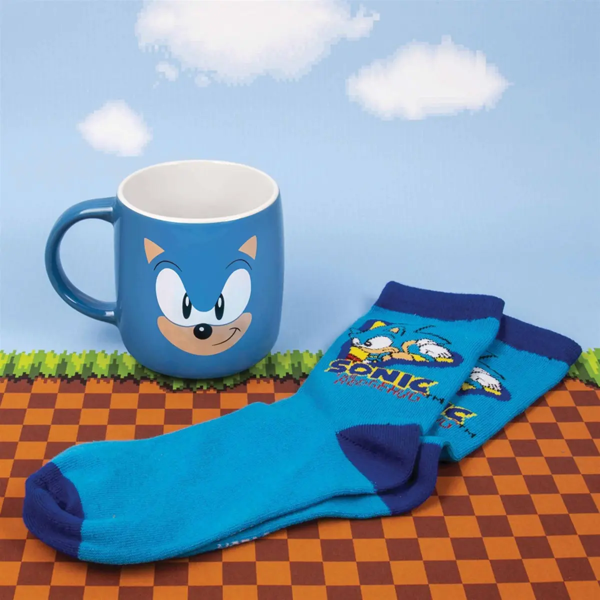 Sonic the Hedgehog Mug & Socks Set Sonic termékfotó