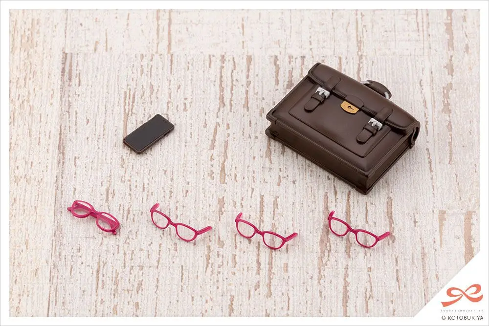 Sousai Shojo Teien Plastic Model Kit 1/10 Koyomi Takanashi Ryobu High School Winter Clothes 15 cm product photo