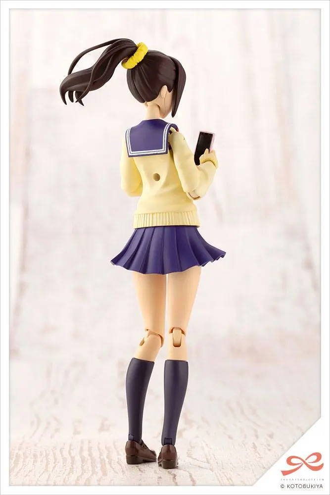 Sousai Shojo Teien Plastic Model Kit 1/10 Madoka Yuki Touou High School Winter Clothes 15 cm termékfotó