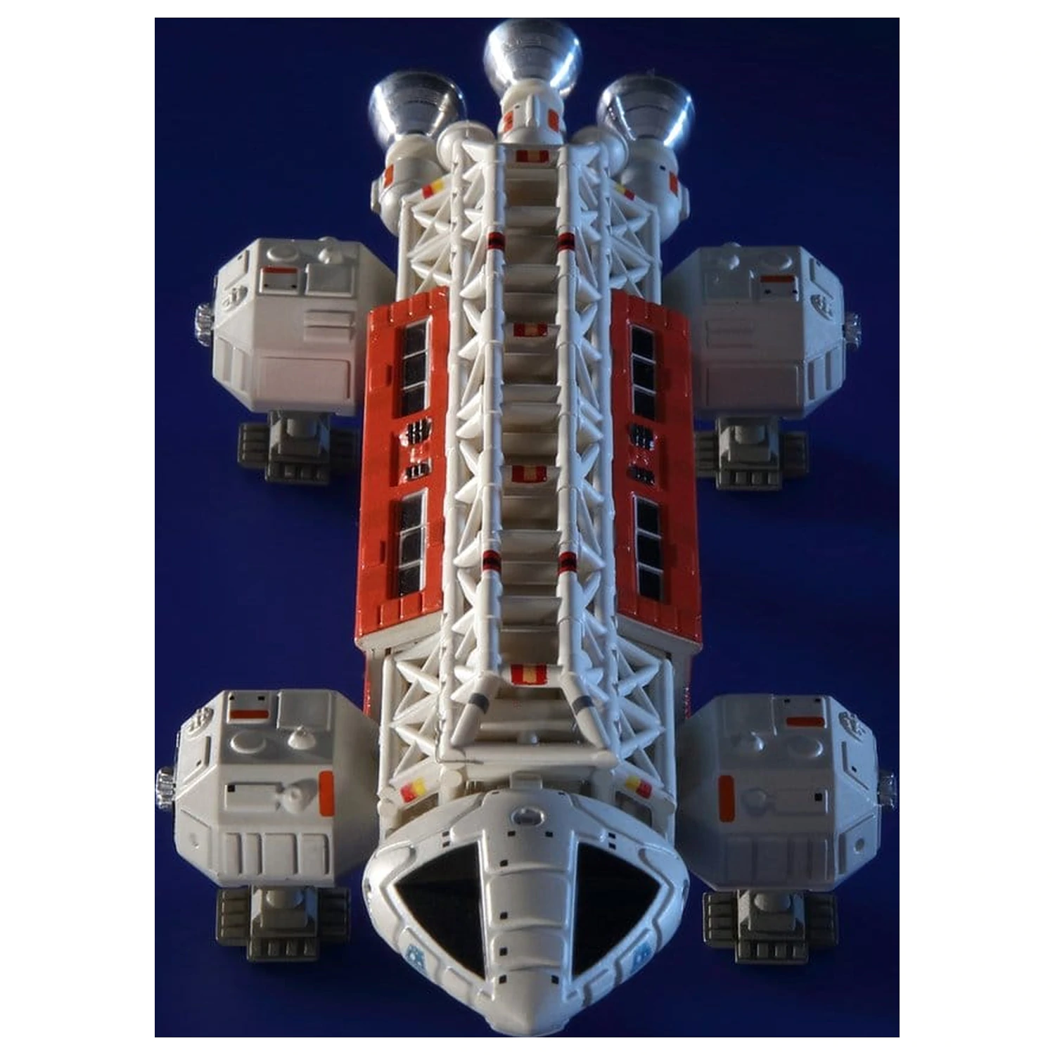 Space: 1999 Model Deluxe VIP Eagle (ALP5) 13 cm product photo