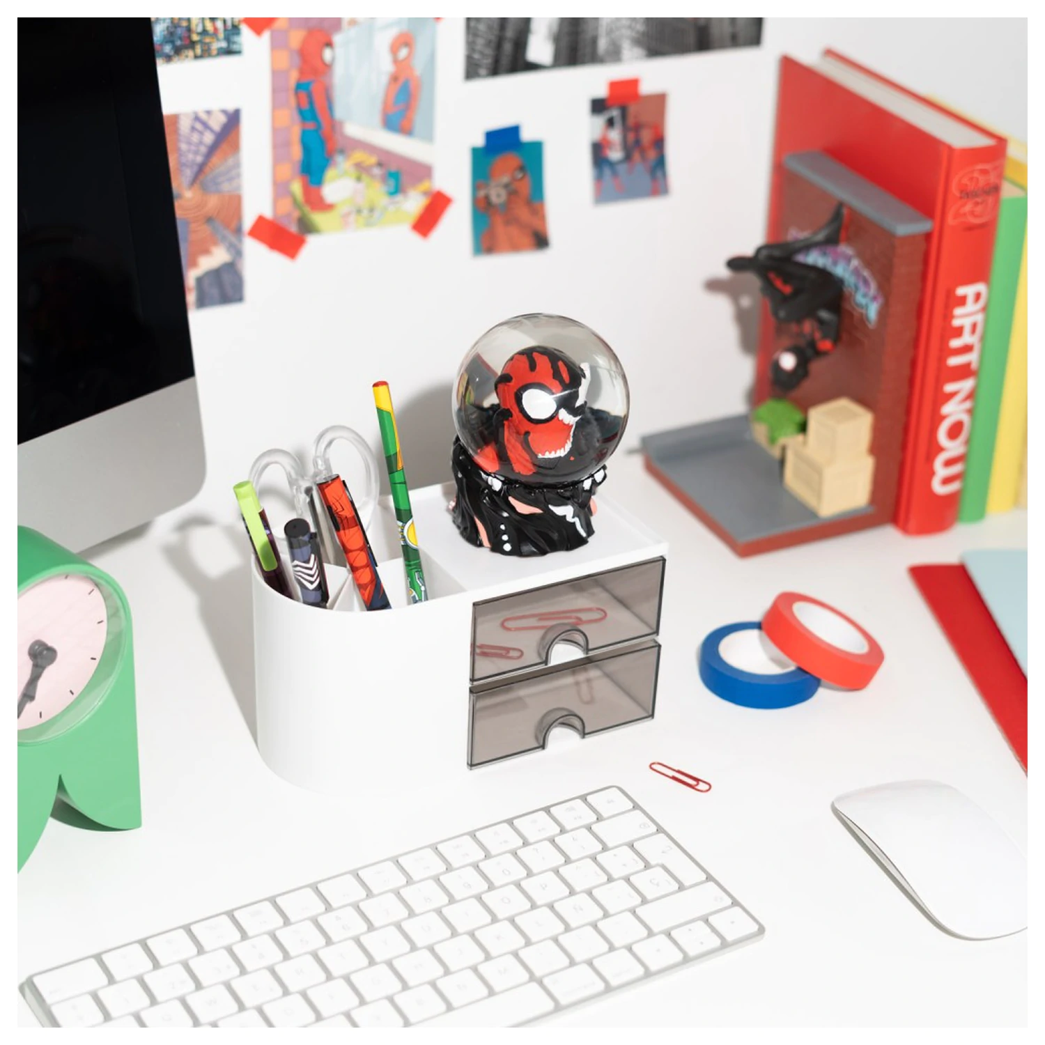 Marvel Spiderman snowball product photo