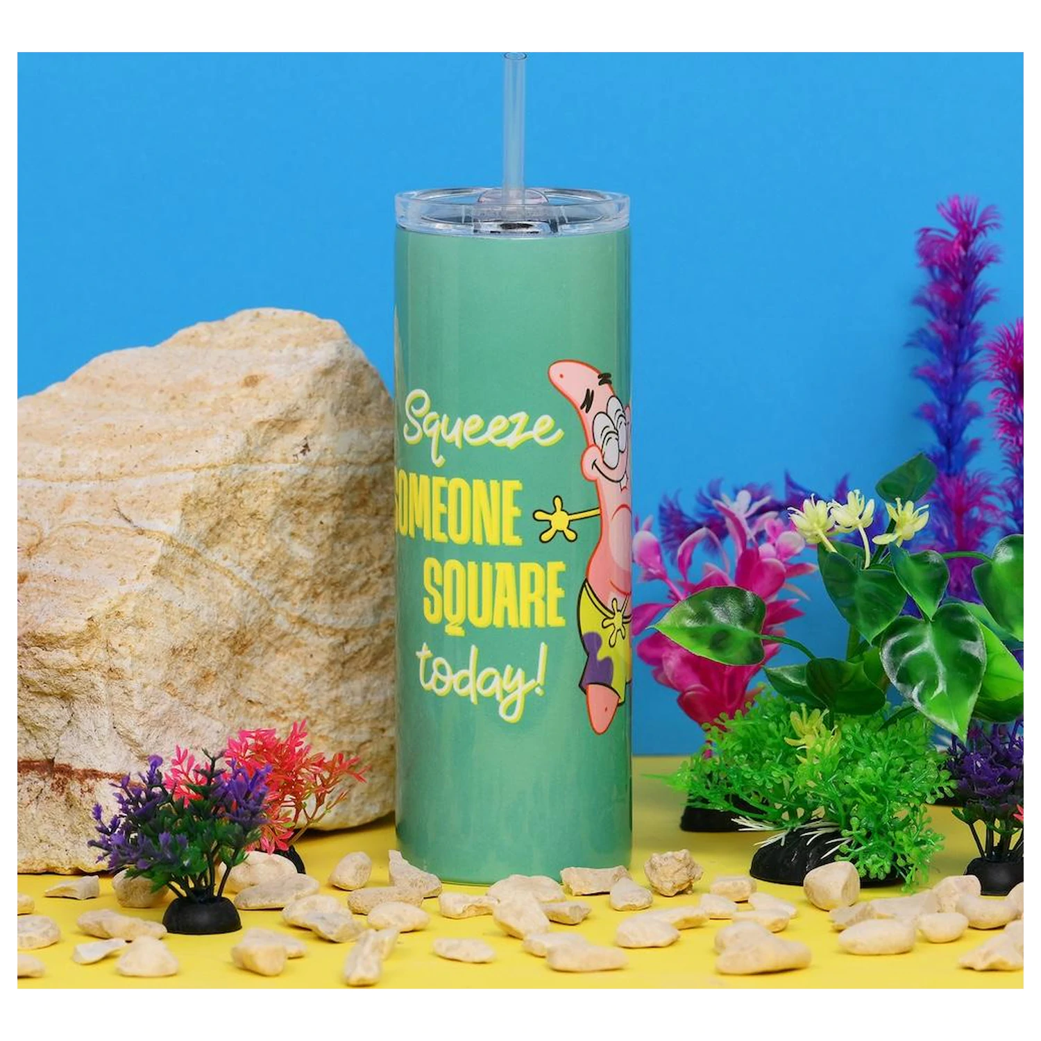 SpongeBob Hug Travel Mug 680 ml product photo