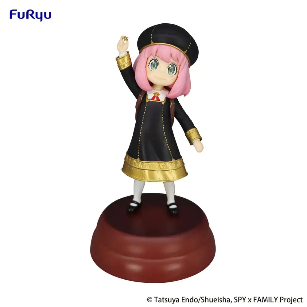 Spy x Family Exceed Creative PVC Statue Anya Forger Get a Stella Star 16 cm product photo